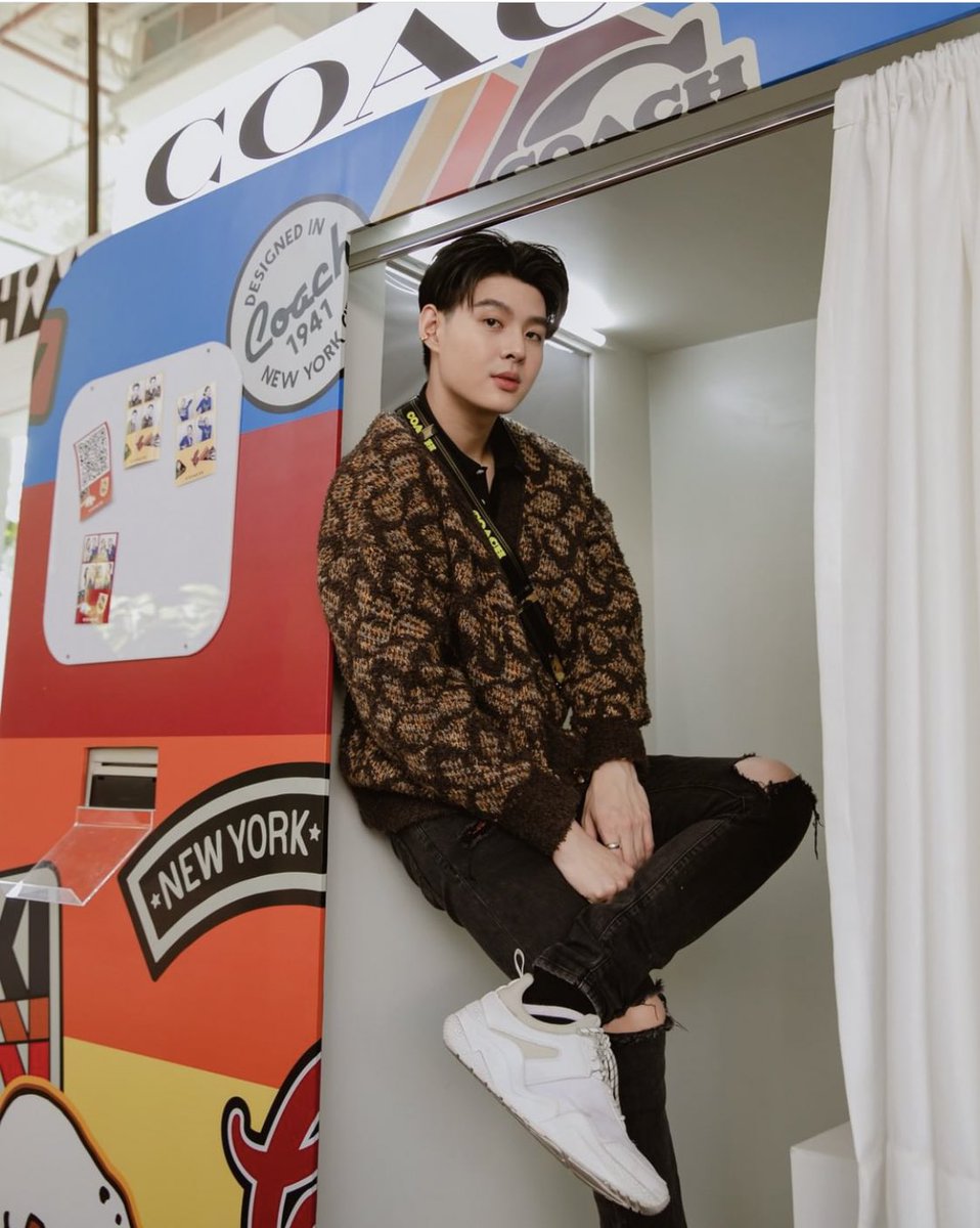 kanoompeekpoon's tweet photo. 📲[ig : kennethcoleth ]

🔗https://t.co/DVYORTdZdz
 
#Saint_sup #MingEr  #TECHNICOLE #KennethColeTH https://t.co/9o5eZ2yDXQ