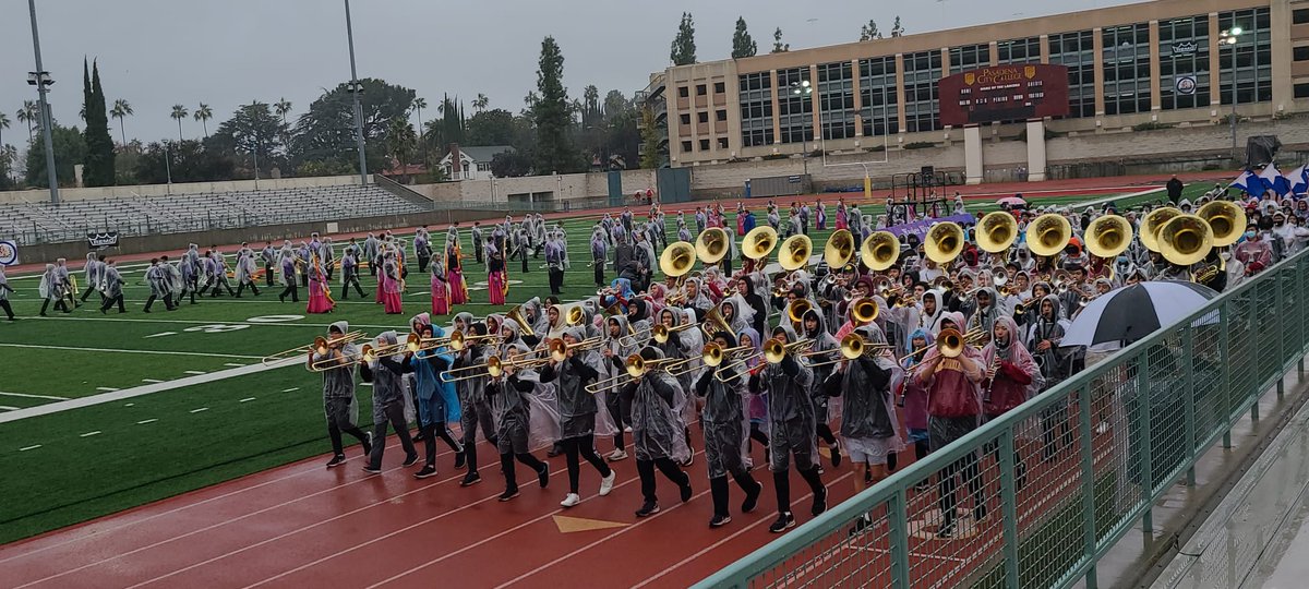MrsWuLovesWords's tweet photo. Arcadia High music students @ArcadiaUnified are amazing! No matter what the weather---  searing heat or frigid rain---they step up to the task and perform.  Gearing up for the Rose Parade 2022.  Proud mama. https://t.co/czzarmxVgW