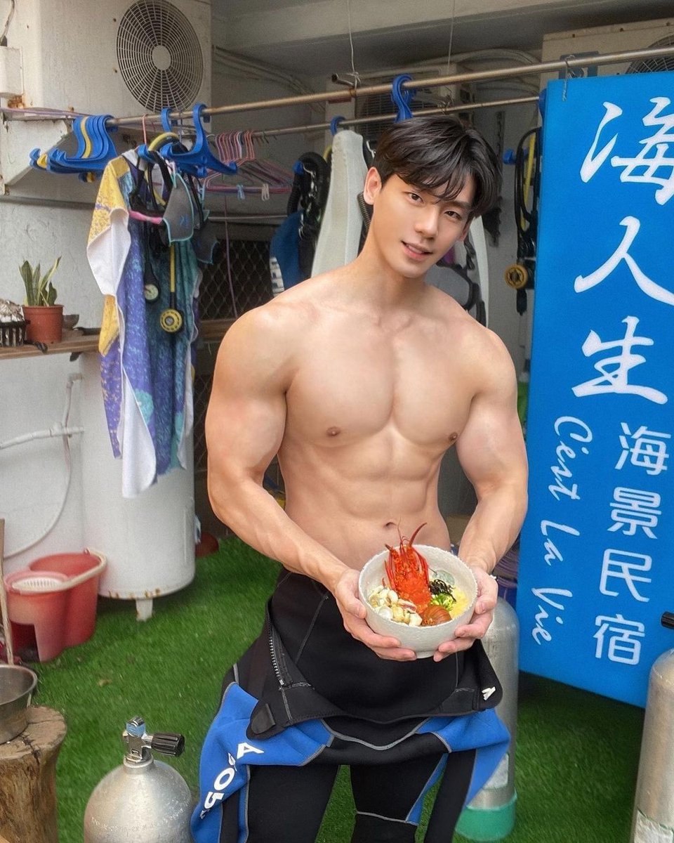 mmaaccddffee's tweet photo. 새해에도 맛난거 https://t.co/5hlLzTb2BI