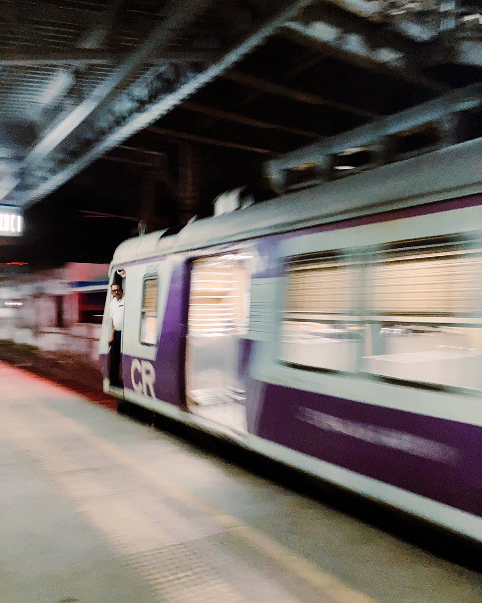 jashvasani's tweet photo. Shutter speed https://t.co/dfGVRL6tlv