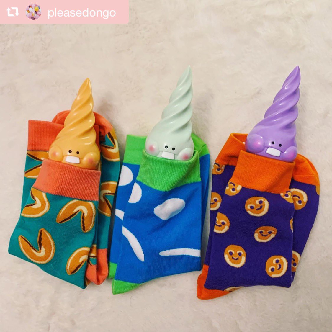 hariken_brand's tweet photo. Arigato cute photo~🍦💤

#SOFTROLLs
#ソフトロール
#HARIKEN
#☺︎

#repost @pleasedongo
I feel cold, too…
-
-
-
-
#harikenjp #softroll #sofubi #sofuvi #sofubitoys #designertoys https://t.co/eB956P2Whz