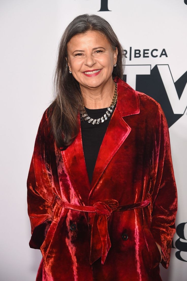 Happy birthday #TraceyUllman 62 today.