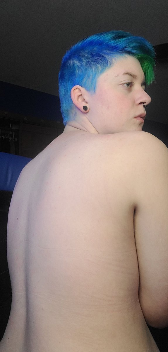 Jesp_ftm's tweet photo. Can someone just run their hands all over me? https://t.co/47lkWMPaEG