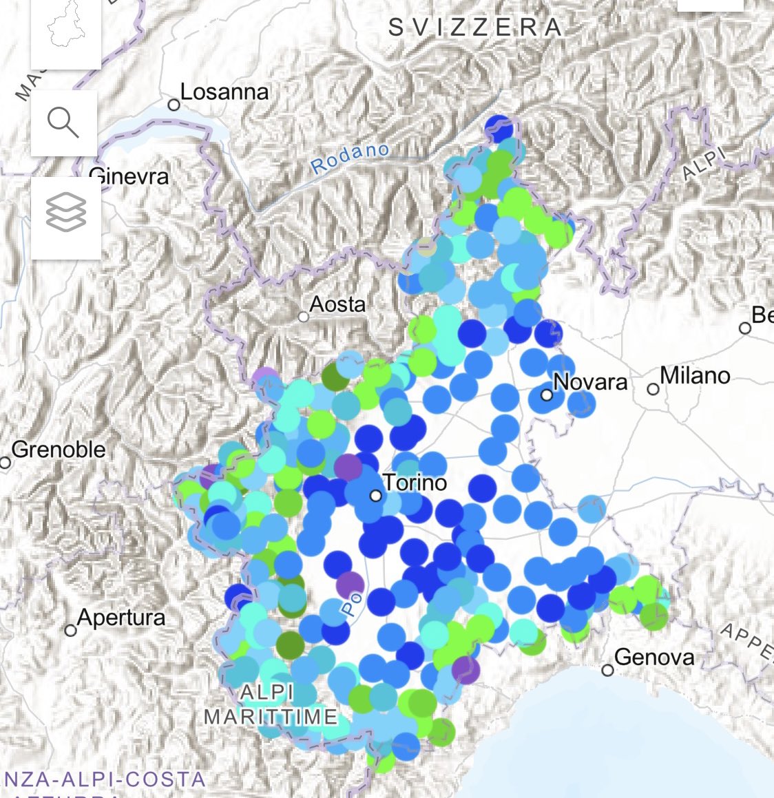 Sta succedendo qualcosa che finirà sui libri di storia, i puntini verdi sono le stazioni meteo sull’arco alpino che alle 6 di mattina registravano temperature comprese tra i 12 e i 22 gradi. Finirà sui libri, speriamo che i nostri figli e nipoti abbiano il tempo di studiarlo.