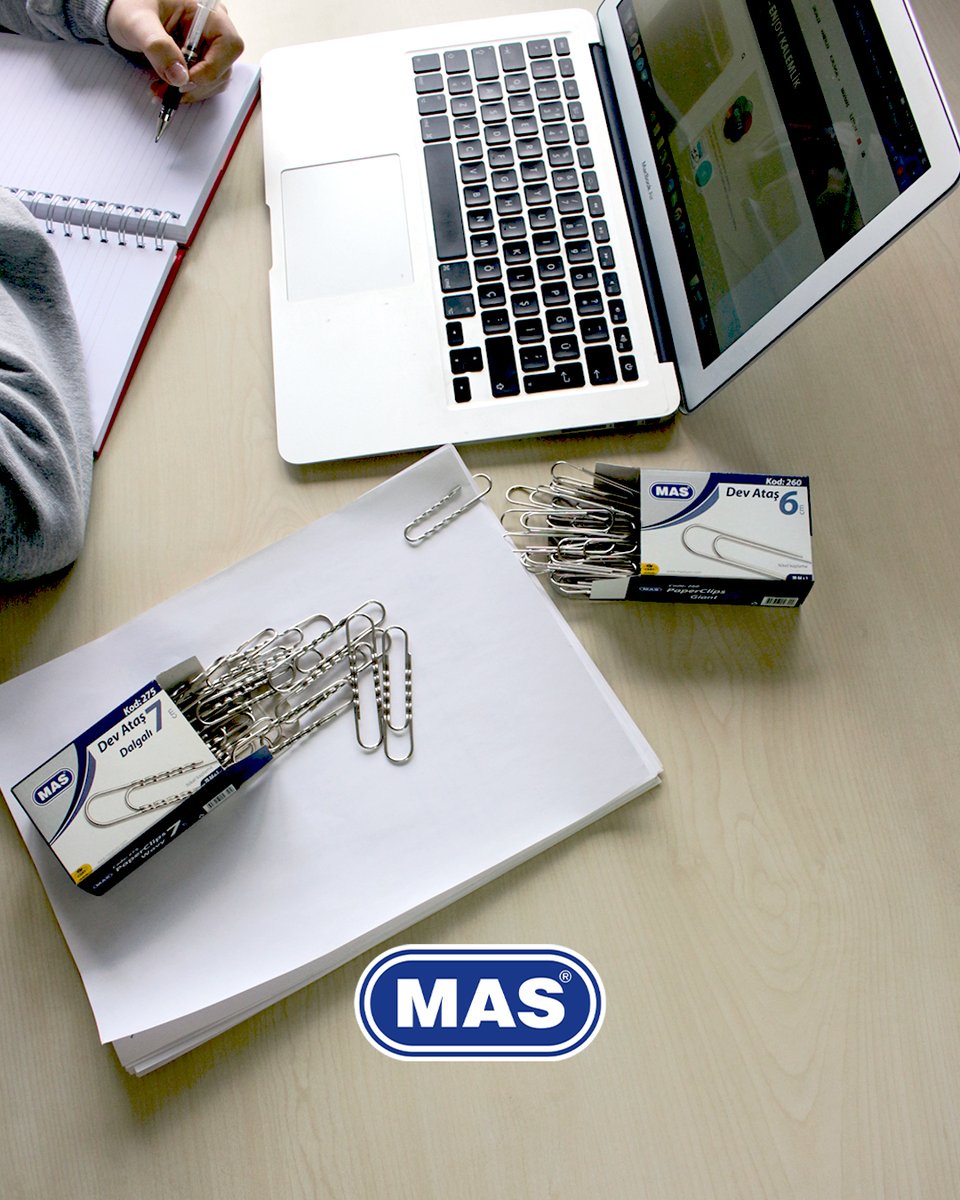📎Giant Paper Clips, which hold the paper tightly and prevent it from slipping thanks to its wavy surface, are long-lasting with their nickel coating🤩 

#Mas #MasOffice #OfficeProducts #Mas275 #PaperClips