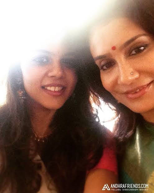 tnzleditz's tweet image. Happiest birthday lissy lakshmi ma'am 
Wish You A Very Happiest Birthday..!🎂🍫🤗
Thanks for giving birth to such a Beautiful Princess @kalyanipriyan 🙏
We wish you lots of Smiles😄Happiness😊Love💝
Please Take care
@kalyanipriyan ma'am plz do convey our wishes 🤗💖
#lissylakshmi