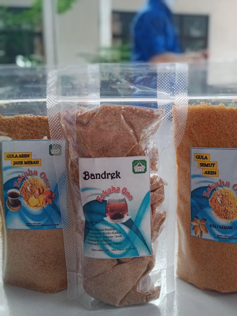 ryuyayang's tweet photo. Ikut menglapak gaiis
Kita produksi gula aren semut
Produksi kewirausahaan SKh Negeri 01 Lebak
Gula arennya khas lebak 
Diolah higienis, tanpa pengawet dan pemanis  Buatan https://t.co/pKFHMJGEi6