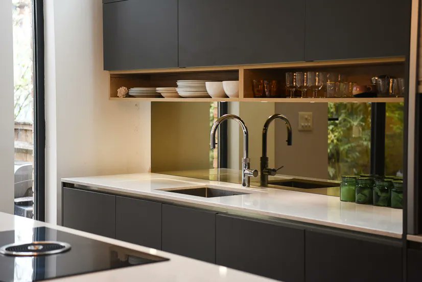 Ruach Kitchens tweet media