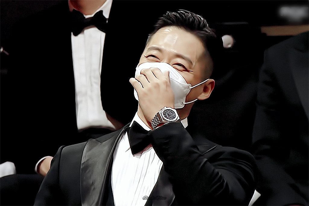 ClassicxBlue's tweet photo. 211230 MBC 연기대상 
#남궁민 https://t.co/BaHC8JaNqR
