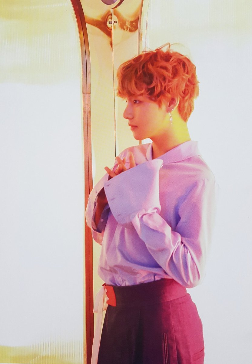 lune_child's tweet photo. #HAPPYVDAY
Happy Birthday, moonchild @BTS_twt https://t.co/TrEFJ08UzF