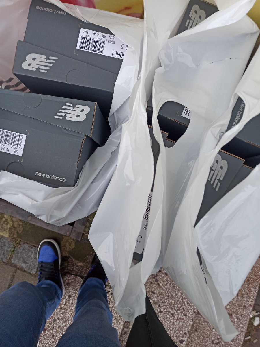 Cheeky Bricki Success tweet media