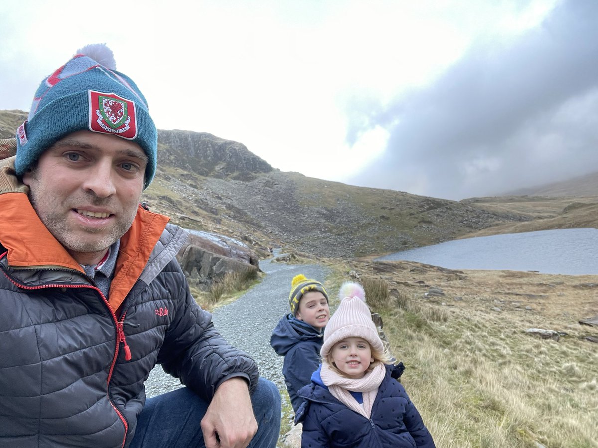 EvsNo8's tweet photo. A walk up the #minerspath to Llyn Llydan, no sign of the #yrwyddfa summit in the π« fog β°π΄σ §σ ’σ ·σ ¬σ ³σ Ώ #snowdonia π₯Ύ#cymru #so58 https://t.co/MYGnf2k1XX