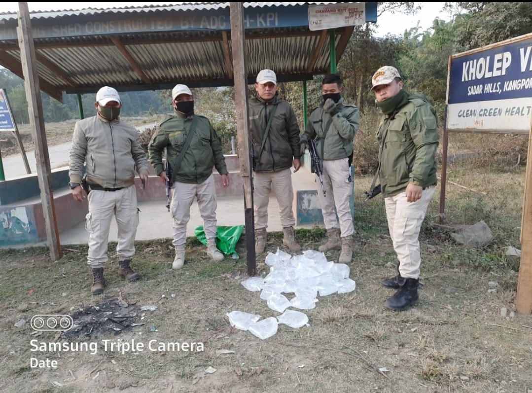 kpi_police's tweet photo. KPI police seized 182 litres DIC liquor from 4 separate locations today, on 30th Dec. 2021. The seized liqour and persons will be handed over to Excise Department after observing necessary formalities.@NBirenSingh
@AmritaTweets01 https://t.co/NeGDnc8WDm