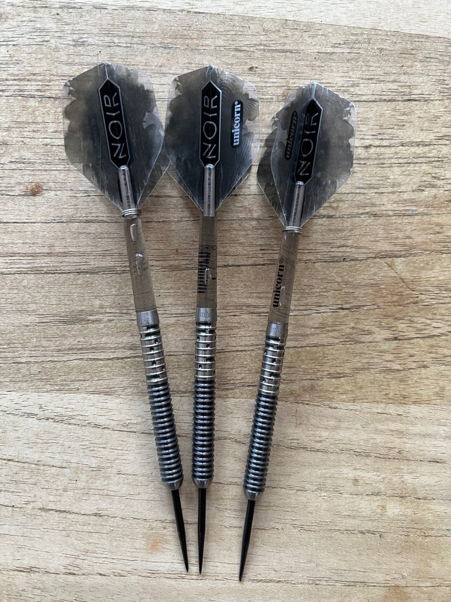 RussBrayApp's tweet image. With the Scoring 99 practice game see how straight your throwing is. My best is 85% with my @GaryAnderson180  Noir. What’s yours and which arrows?

Download the darts scorer endorsed by @UnicornDarts
￼
Android: ow.ly/CWFC50Hc8K6
Apple: ow.ly/RGbB50Hc8K8
￼
@Russ180