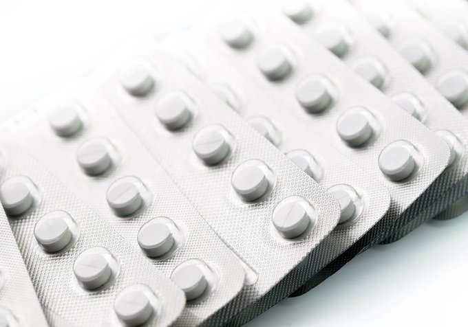 MicrobiolCurRes's tweet photo. #FDA Authorizes #Pfizer’s Paxlovid, First Oral Therapy for #COVID-19
for more details:https://t.co/eRHWslJlcV https://t.co/5eSY7cQLfZ