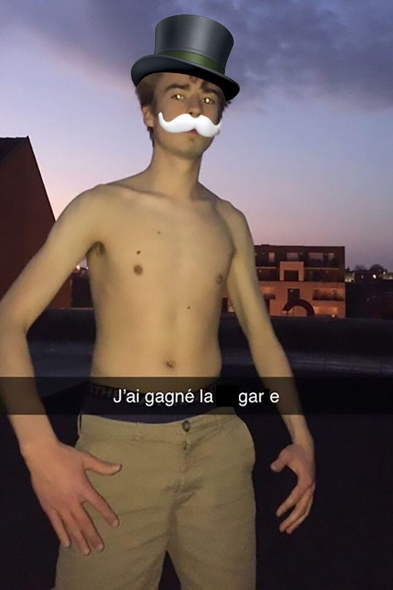 mousstery's tweet photo. moi après avoir acheté une gare au monopoly https://t.co/LQIzbsFnpt