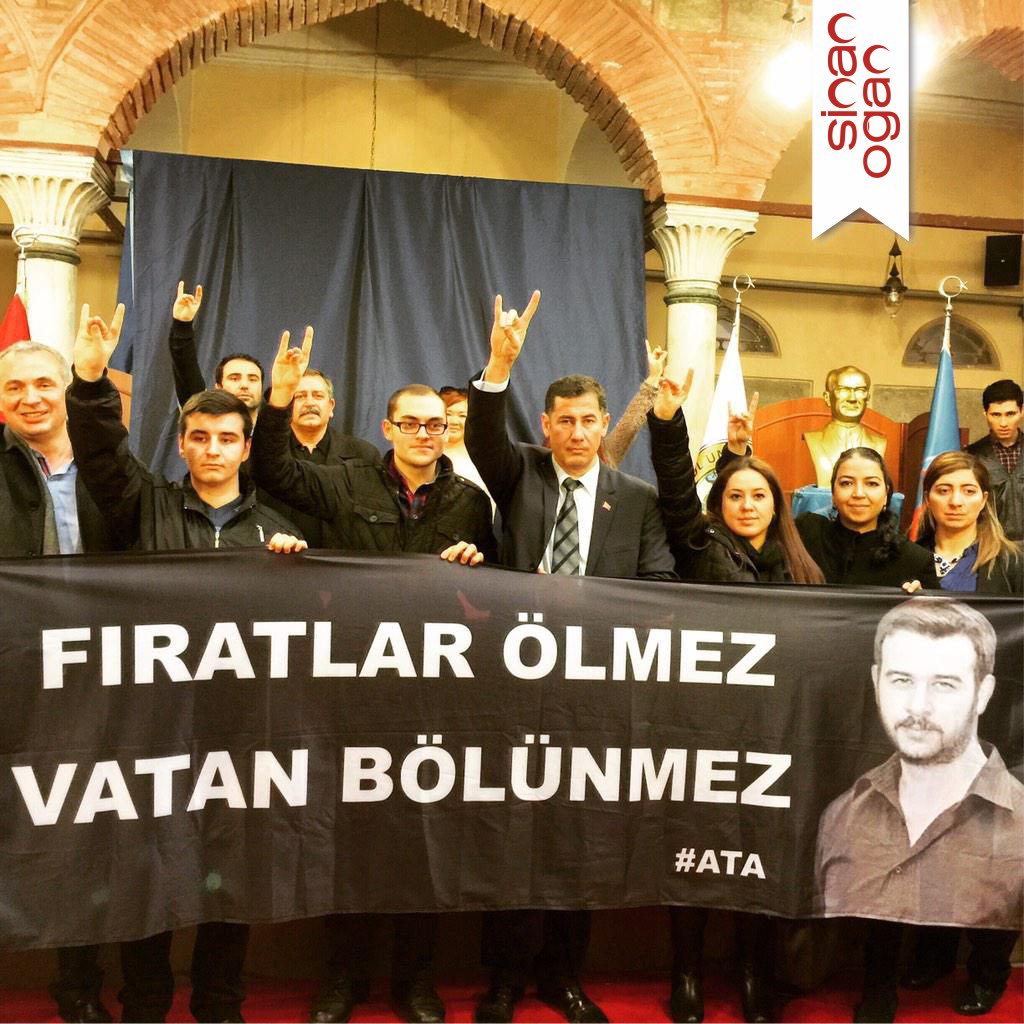 DrSinanOgan's tweet photo. Fırat Çakıroğlu üniversitelere yerleşmiş PKK'lı teröristlerce şehit edilmeseydi bugün ad gününü kutluyor olacaktı. Ad günün kutlu, mekanı cennet olsun!
#İyikiDoğdunFırat https://t.co/IaA59hBOgW