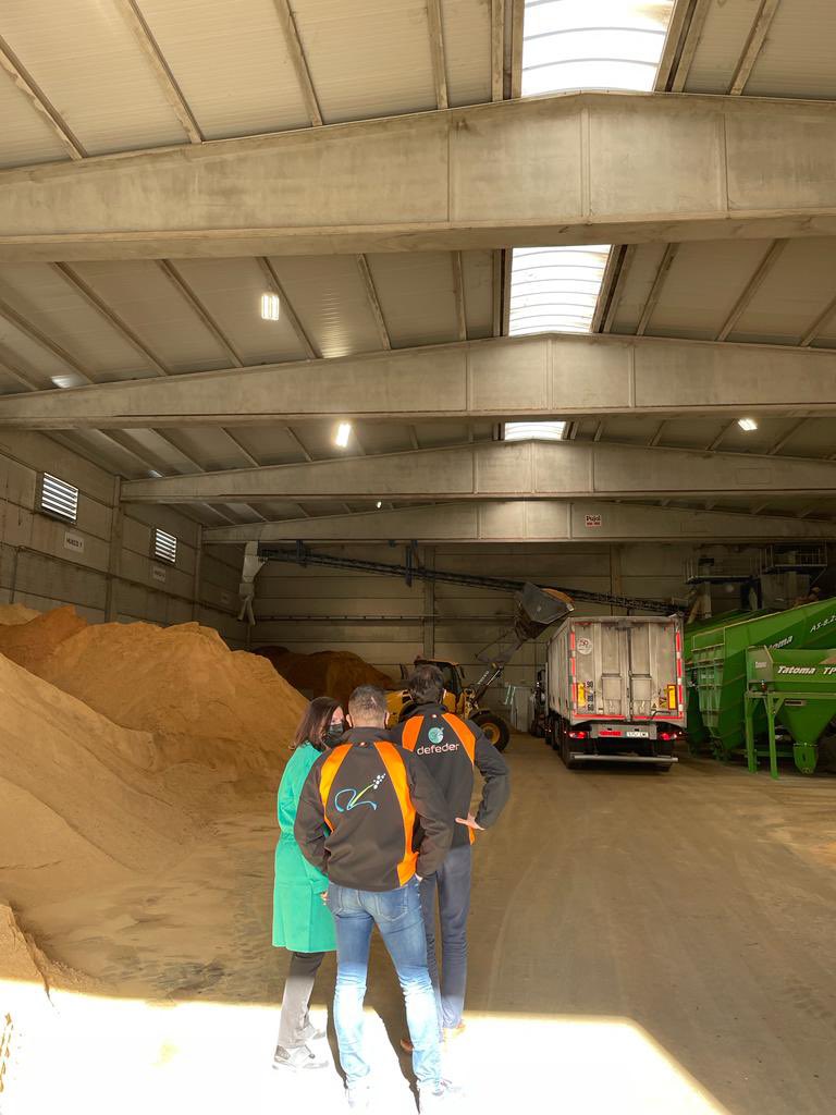 carmenurbano's tweet photo. Enhorabuena @AlcoleaDefeder por vuestro crecimiento, proyección internacional y diferenciación ecológica en el mundo de los fertilizantes y del pet-food. #GreenDeal #PactoVerde #sostenibilidad #agricultura #foodtech https://t.co/vy0Oa9m9jz