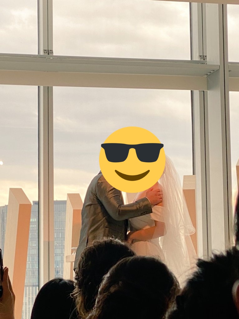 sigefuki1999's tweet photo. 生まれて初めての結婚式
めちゃめでたいしかっこよかったなぁ
くっそ楽しかった🙄 https://t.co/AITwq8wmGI