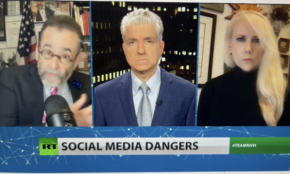 lynns_warriors's tweet photo. 🚨Sound the alarm. Do we look happy? Listen up and listen good. ⁦@SteveMTalk⁩ ⁦@RTAmericaNews⁩ discusses the often overlooked subject in the media of dangers online. Take Action. Engage. Educate. Empower. #DefaultToSafety ⁦@LionelMedia⁩🇺🇸#EatThePress #TeamNVH https://t.co/X4HuhlsH21