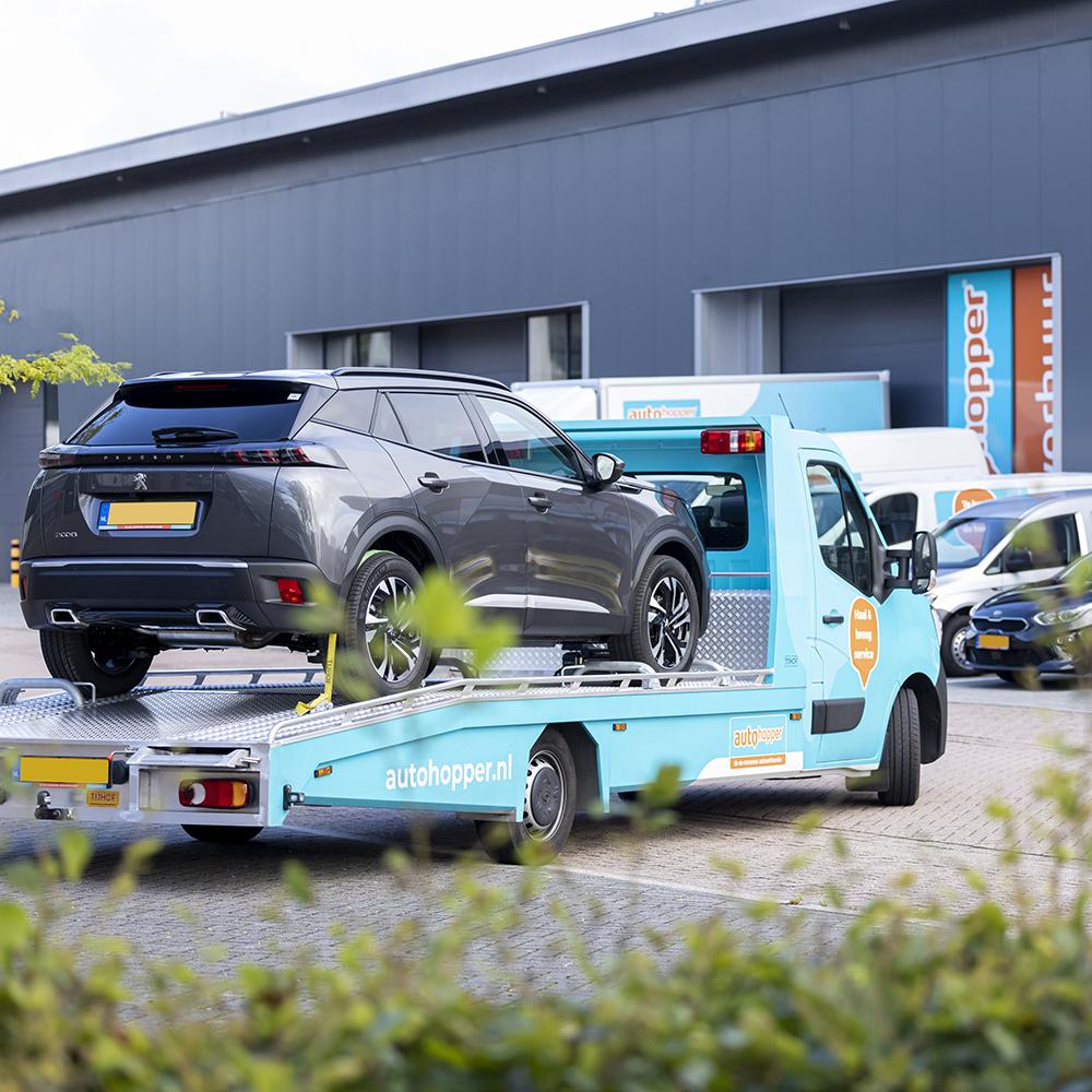 Bcsgoes's tweet image. Wist je dat Autohopper een shop-in-shop franchise formule is? Dit betekent dat het autobedrijf waar jij je auto huurt naast de reguliere werkzaamheden ook auto’s en bussen van Autohopper kan verhuren 🚗! Er zit dus altijd wel een Autohopper bij jou om de hoek.