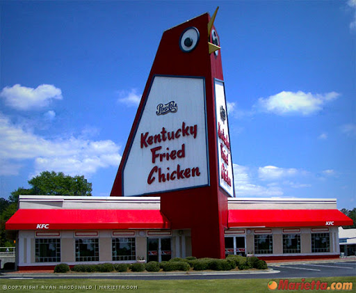 BrianFl62031305's tweet photo. @BitBenderBrink @ForTheBux They have a similar chicken church in Marietta, Georgia. https://t.co/girDg7IS53