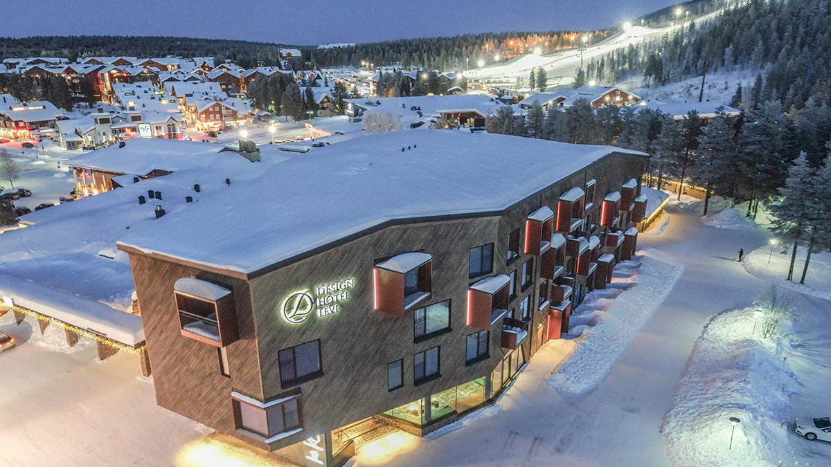 Holiday Club ja Levi Hotel Spa Resort suunnittelevat yhteistyössä loma-asuntoja Leville. Kymmenet uudet loma-asunnot tuovat Lapin matkailijoille houkuttelevan vaihtoehdon lomailuun erinomaisten palvelujen äärellä. Tiedote: holidayclub.fi/levi #holidayclub <a href="/levihotelspa/">Levi Hotel Spa</a>
