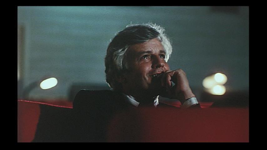 ffybo's tweet photo. 「#ニュー・シネマ・パラダイス」(1989)ジュゼッペ・トルナトーレ監督
村で唯一の娯楽である映画に魅せられた少年の成長を描いたお話🎥

【個人評価：4.5/5.0点】
まだ観てなかった名作。
海の上のピアニストやんけ！？と思ったら同じ監督で音楽もモリコーネなんだ！
ハートを鷲掴みにされるラスト。 https://t.co/ATKWZRNjsM