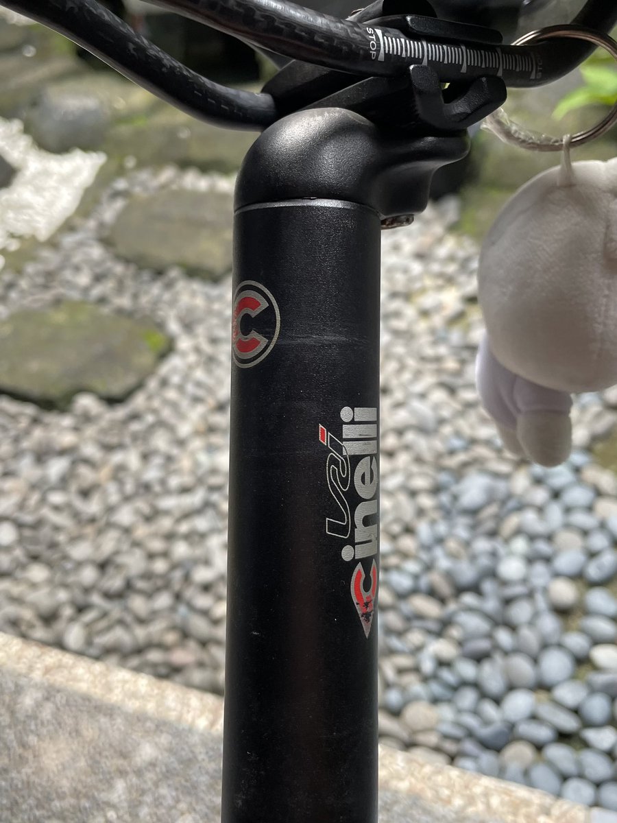 men99o's tweet photo. Barset :

Cinelli paper grip oury - Rp 500,000

Stem 3t 90mm - Rp 350,000

Seatpost cinelli vai - Rp 300,000

Ambil semua - Rp 1,000,000

#fnfjb @FnFjb https://t.co/jIKsQFmQdp