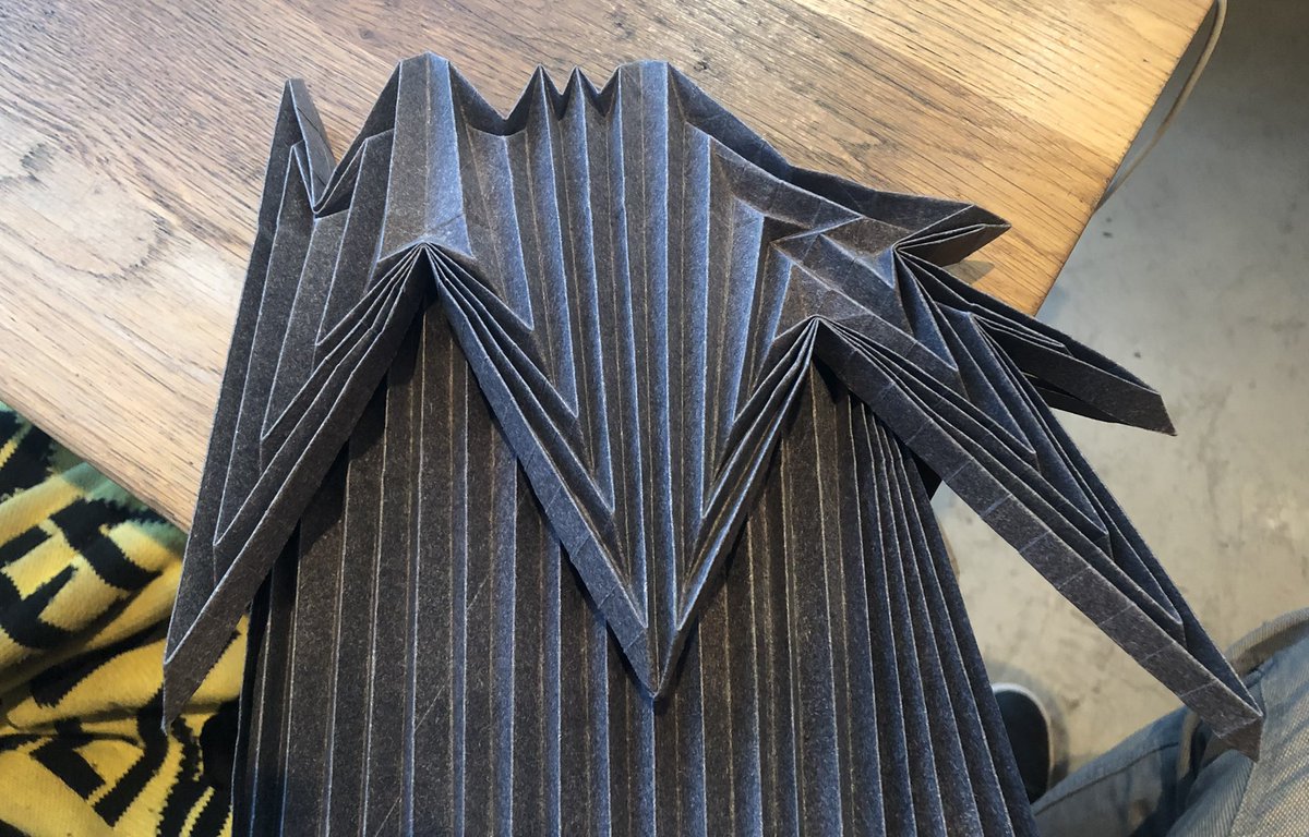 papiromaton's tweet photo. #origami #Bcn Si quieres alguna figura o mejor aun, aprender a plegarla. DM https://t.co/6wClzvO5YD