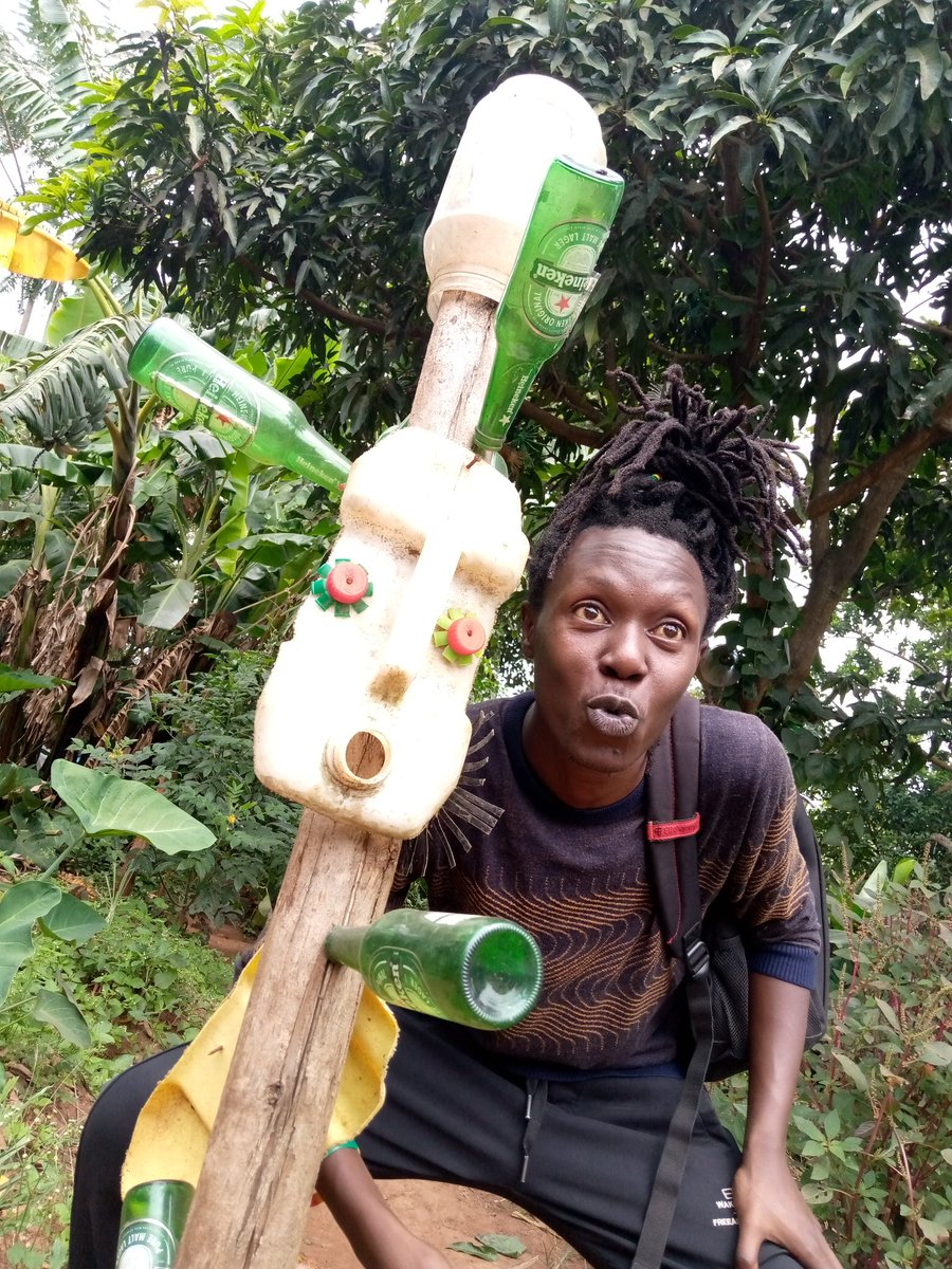 hypemanpaul's tweet photo. Dropped in to check on a General ,
Tizzo Kalankoma #RootsYard with mans like @DjTrixSoulJah , Badman ivo .

Guinea pigs are so cute 🥰 https://t.co/LPpVqqjo6I