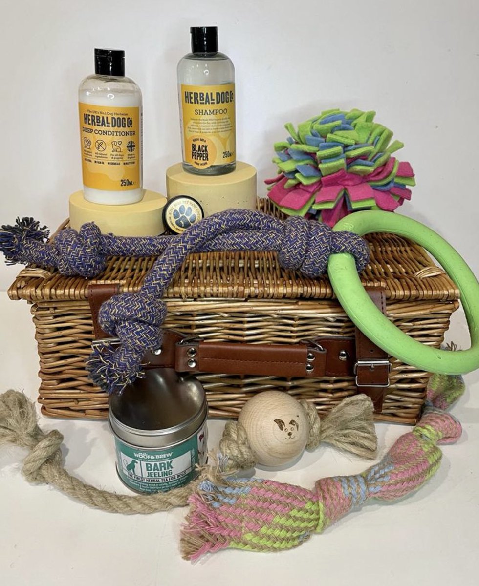 Win one of three Play and Pamper hampers. Email sundaypets@the-sun.co.uk with LUXURY in the title.

#luxurydoghampers #theSun #competition #win
