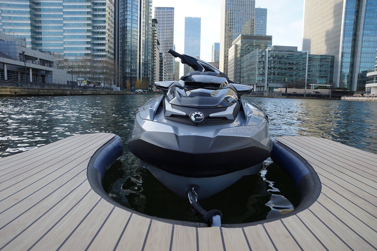 TendersandToys's tweet image. Our team at Superyacht Tenders and Toys are perfectly located for all deliveries and superyacht refits based in and around London. We work closely with our clients and can be on hand every step of the way!  📧 info@sytt.co #jetski #superyacht #refits #handover #london