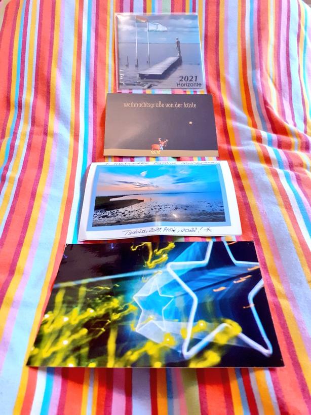 heikeontour's tweet photo. Beim Postkasten gewesen
Ich habe nun
- Tränchen im Auge
- gute Musik im Ohr
Danke Rebecca, Torsten, Markus und Nik
@RebeccaLwe1 #weihnachten2021 #hope #fuckyoucancer #physicaldistancingnotsocialdistancing #danke https://t.co/Hab0X9G0W4