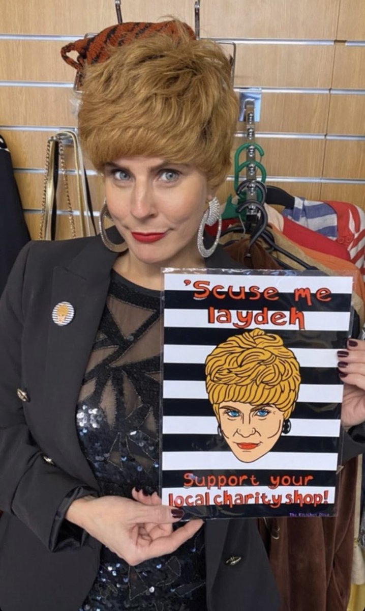 ✨instead of a round up post as we near the end of 2021 I’m sharing a post of support from the extremely talented <a href="/kitschendisco/">The Kitschen Disco</a> and the fabulous <a href="/CharityShopSue/">Charity Shop Sue</a> helping us raise nearly £500 *we still have a few badges left available in store ✨