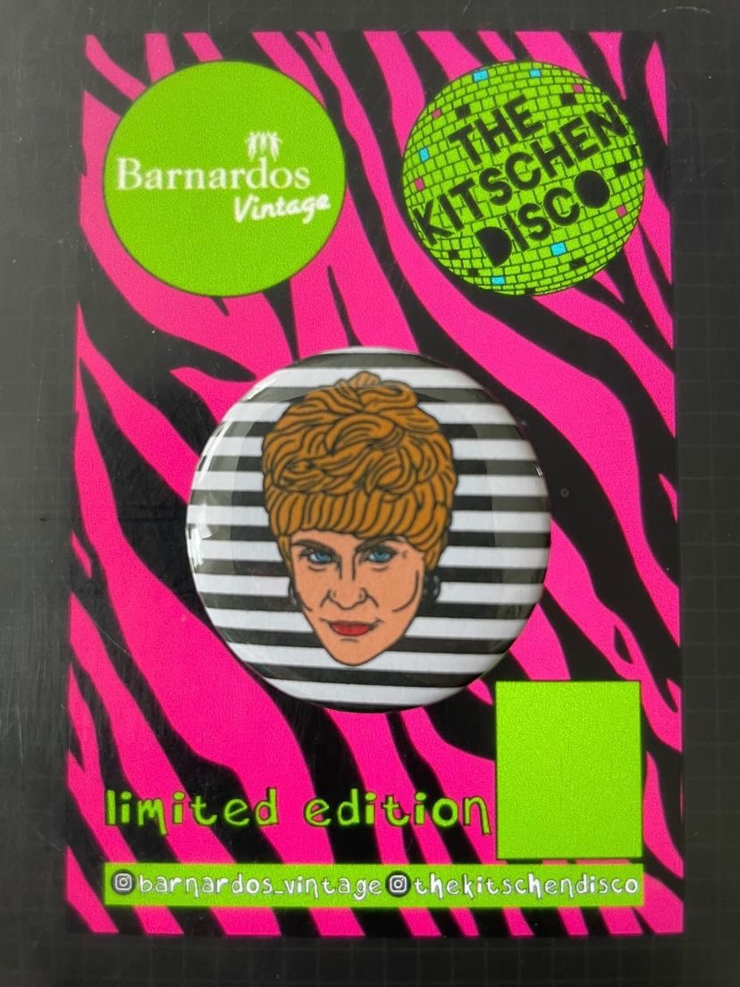 vintagecheadle's tweet photo. ✨instead of a round up post as we near the end of 2021 I’m sharing a post of support from the extremely talented @kitschendisco and the fabulous @CharityShopSue helping us raise nearly £500 *we still have a few badges left available in store ✨ https://t.co/PnfLEfYdYS