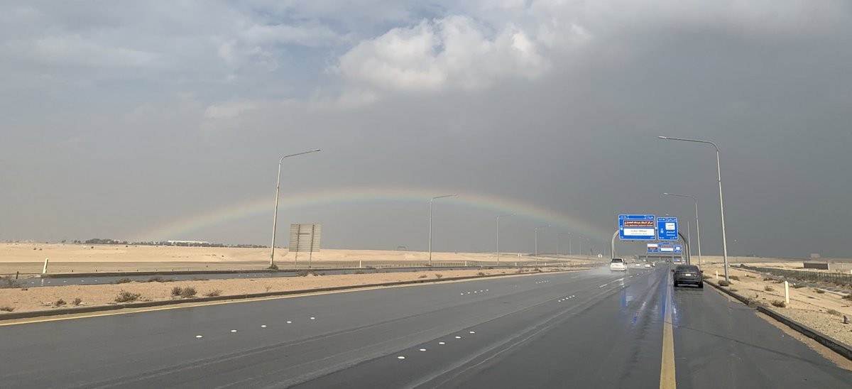 raindrops9779's tweet photo. #الجبيل_الصناعية في أبهى حله مع ظهور قوس المطر قبل قليل #الشرقية https://t.co/thQwrk4amw