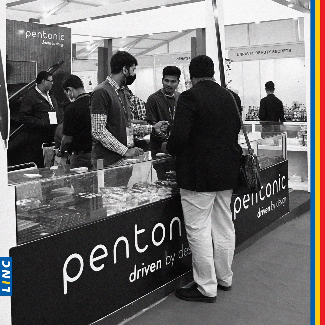 LincLimited's tweet photo. The bustling IIMTF is soon coming to an end. This weekend is your last chance to witness our striking display at the fair.

Last Date: 2 Jan 2022
Time: 11am - 8pm
Venue: Science City, Kolkata

#Linc #LincIndia #IIMTF #Stationery #OfficeSupplies #Exhibition #Kolkata #LastWeek https://t.co/ti2pDkG8pR