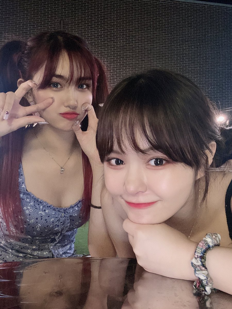 aishaspics's tweet photo. #AISHA #EU #아샤 #EVERGLOW https://t.co/QwI422tGTM