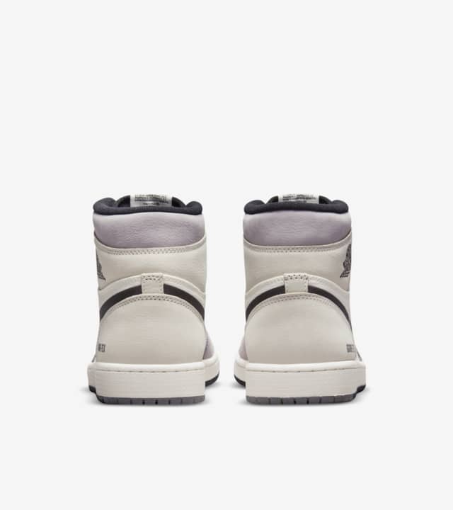 snipes jordan 1 mid shadow