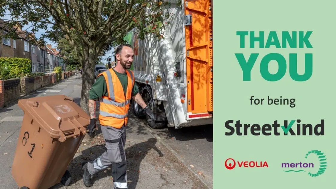 Sadly our collections & street cleansing teams @VeoliaUK sometimes receive abuse from the public. This can be from revving engines or honking horns to verbal or physical abuse. ​

​When you next see them out & about, please remember to be patient, kind & respectful #StreetKind