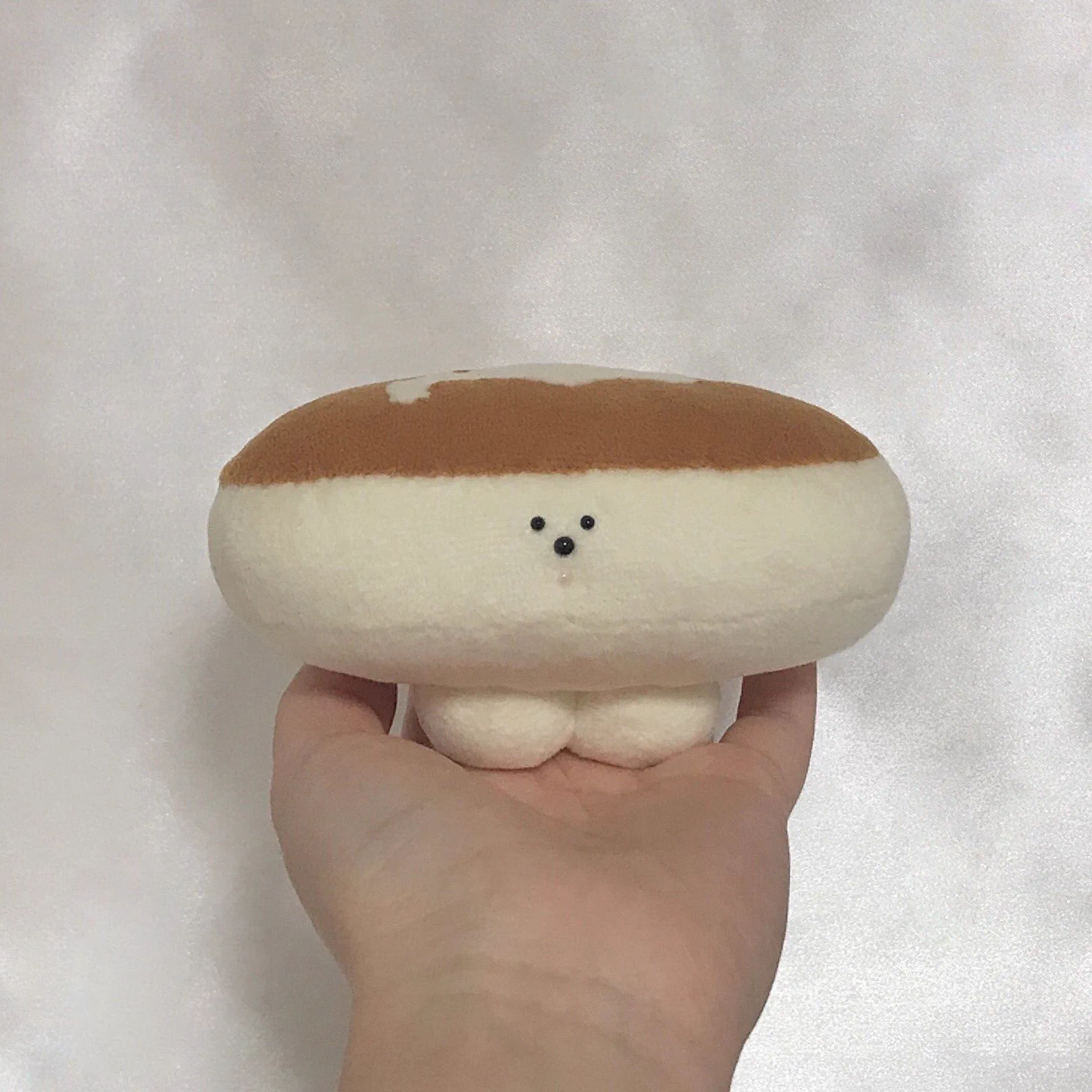美味しそう？北海道チーズ蒸しケーキのぬいぐるみ！