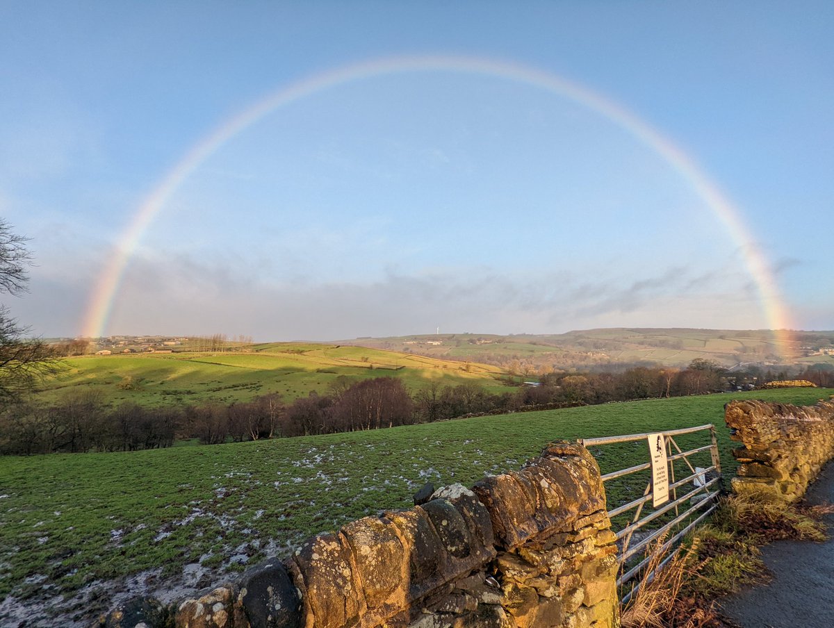 Rainbows over Newsholme this morning. #oakworth #haworth #bradford #rainbow #yorkshire #walkshire
