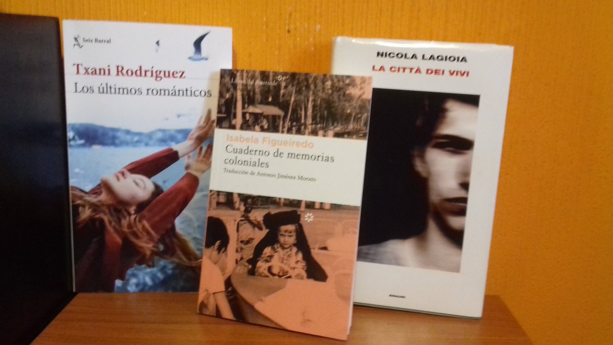 anderiza's tweet photo. @BronteLibreria @Joel_Iglesias @olatztamayo Urte berri on denoi!
Nire 2+1: https://t.co/uyusyDUAt1