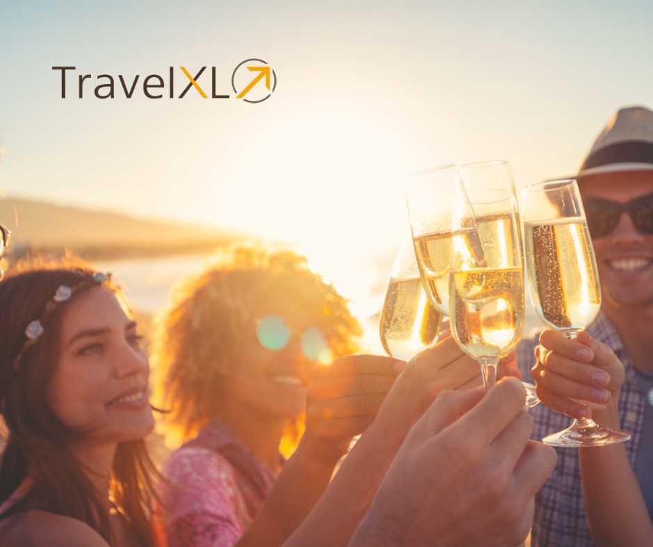TravelXLXL's tweet photo. Proost op een gezond, gelukkig, liefdevol en reislustig 2022 https://t.co/BKsHfcmGi5