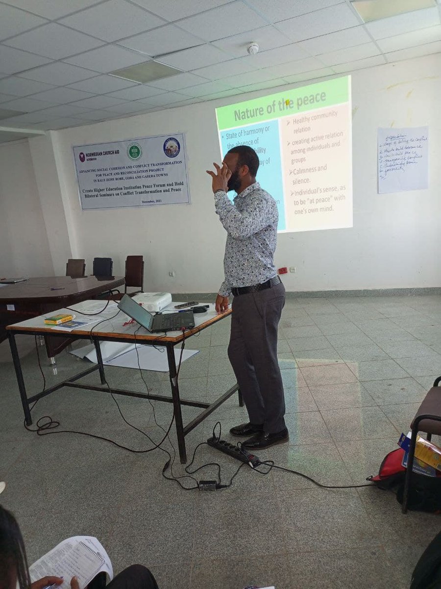 EMRDA6's tweet photo. #Ethiopian Muslims Relief and Development Association  Start Journey of creating higher education institution Peace forum and hold bilateral seminars on conflict transformation and peace building with Mada walabu University Students https://t.co/m5mqiiK6xd