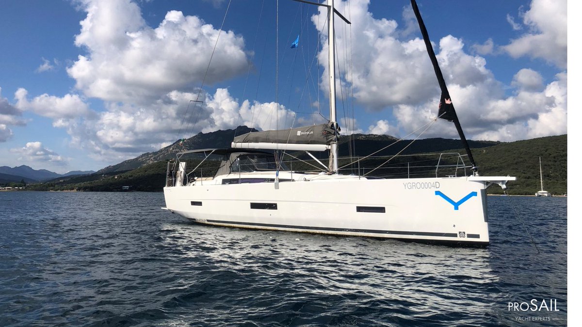 YProsail's tweet photo. Il Dufour 430 è la barca a vela ideale per coloro che in mare vogliono provare sensazioni decisamente forti.

#group_y
#prosail
#prosailgroup_y
#yachtinginsardinia
#dufour
#dufour430
#dufourexperience
#sailingboat
#sail
#sailadventure
#sailingworld
#yachtlife
#sailingyacht https://t.co/JSf7kuNi5V