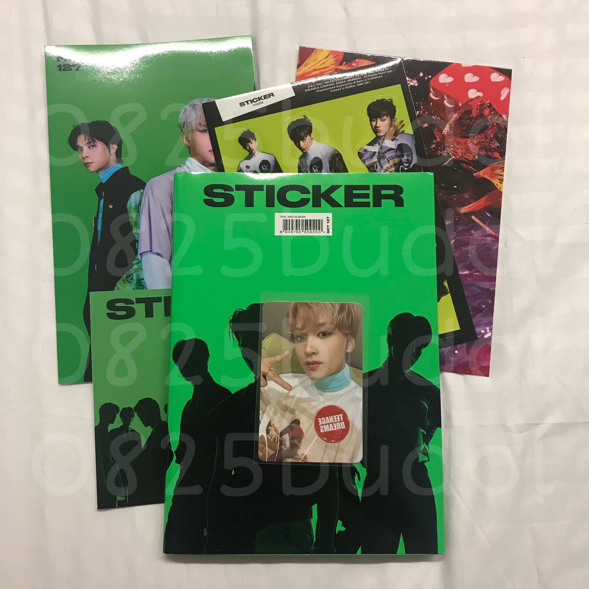 0825budol's tweet photo. #0825sells 

wts lfb ph onhand

NCT 127 Sticker Sticky Ver 
full inclusions with 
• haechan photocard
• mark sticker
• postcard and long poster

₱700 + pf + lsf 

rfs: downsizing 

reply mine or dm to claim! https://t.co/2XeQf7hAKS