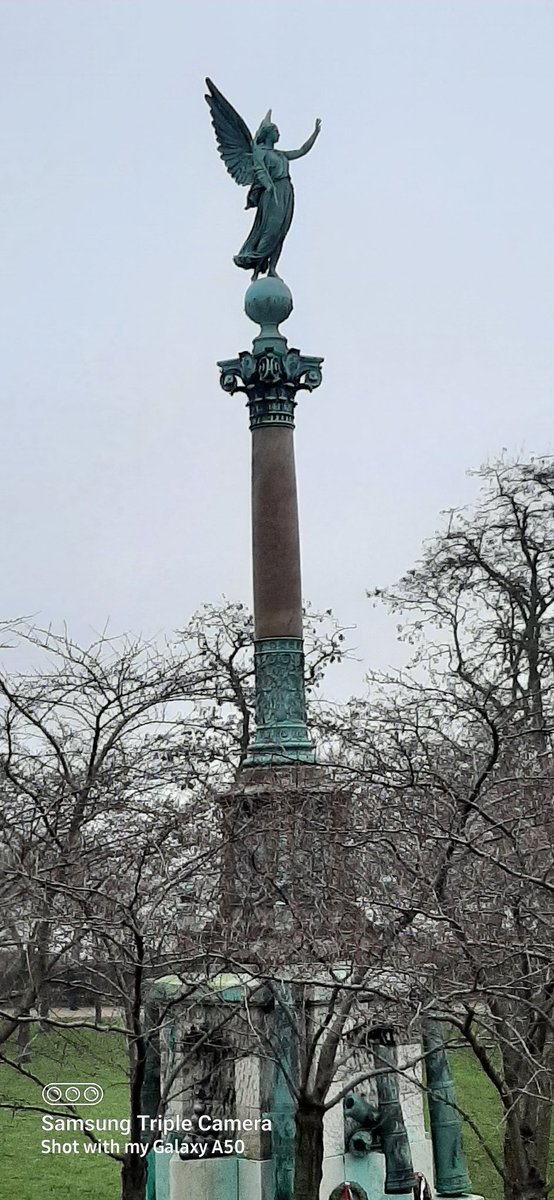 VesnaBaric's tweet photo. New Year wishes from Copenhagen #Denmark #NewYear2022
#wintervaccations https://t.co/RFyOHgM3rw