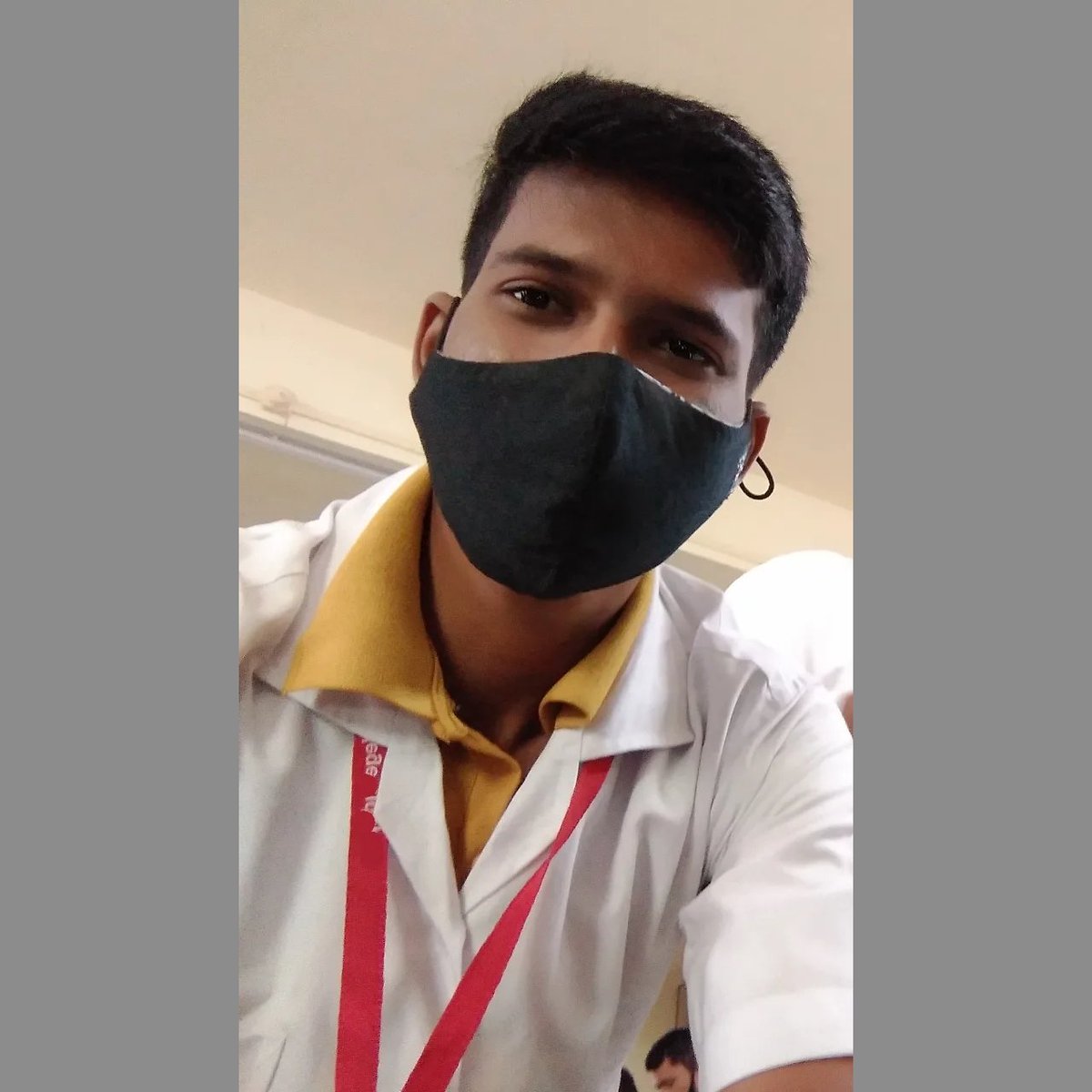 Sanket_Jagtap_'s tweet image. Hello...,
Mai bhee #single_boy , hoon...!
Hai koi ..?